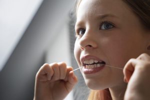 When should kids start flossing? An age-by-age guide for Toronto parents